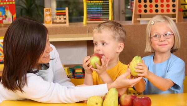 NUTRIÇÃO EM ALIMENTAÇÃO ESCOLAR